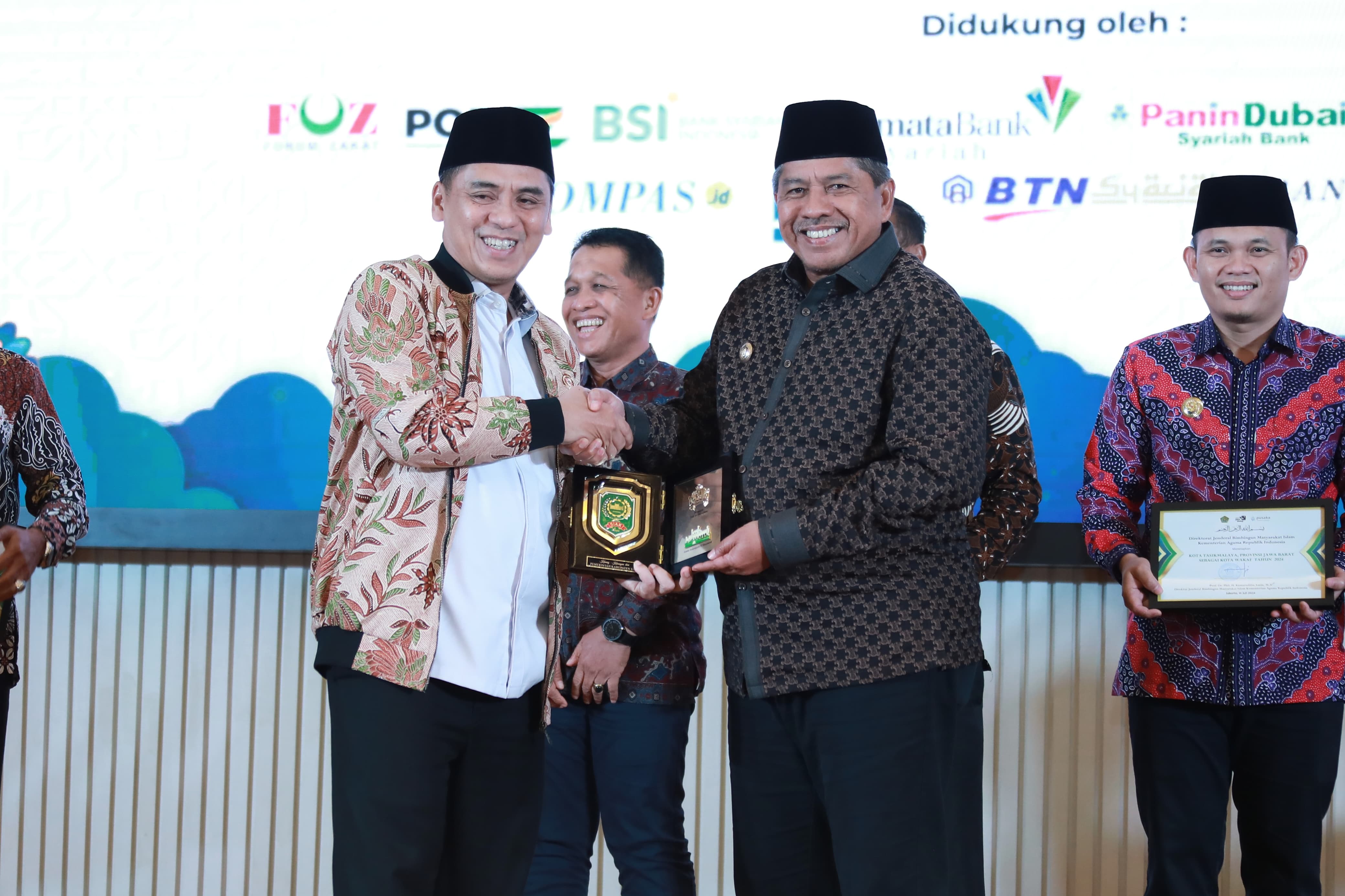 Bermula dari Wakaf Seribu Rupaih Sehari di Kalangan ASN, Siak Dinobatkan Sebagai Kota Wakaf
