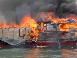 Kapal Pengangkut Logistik Milik Pengusaha Selatpanjang Terbakar di Perairan Perbatasan Indonesia-Malaysia