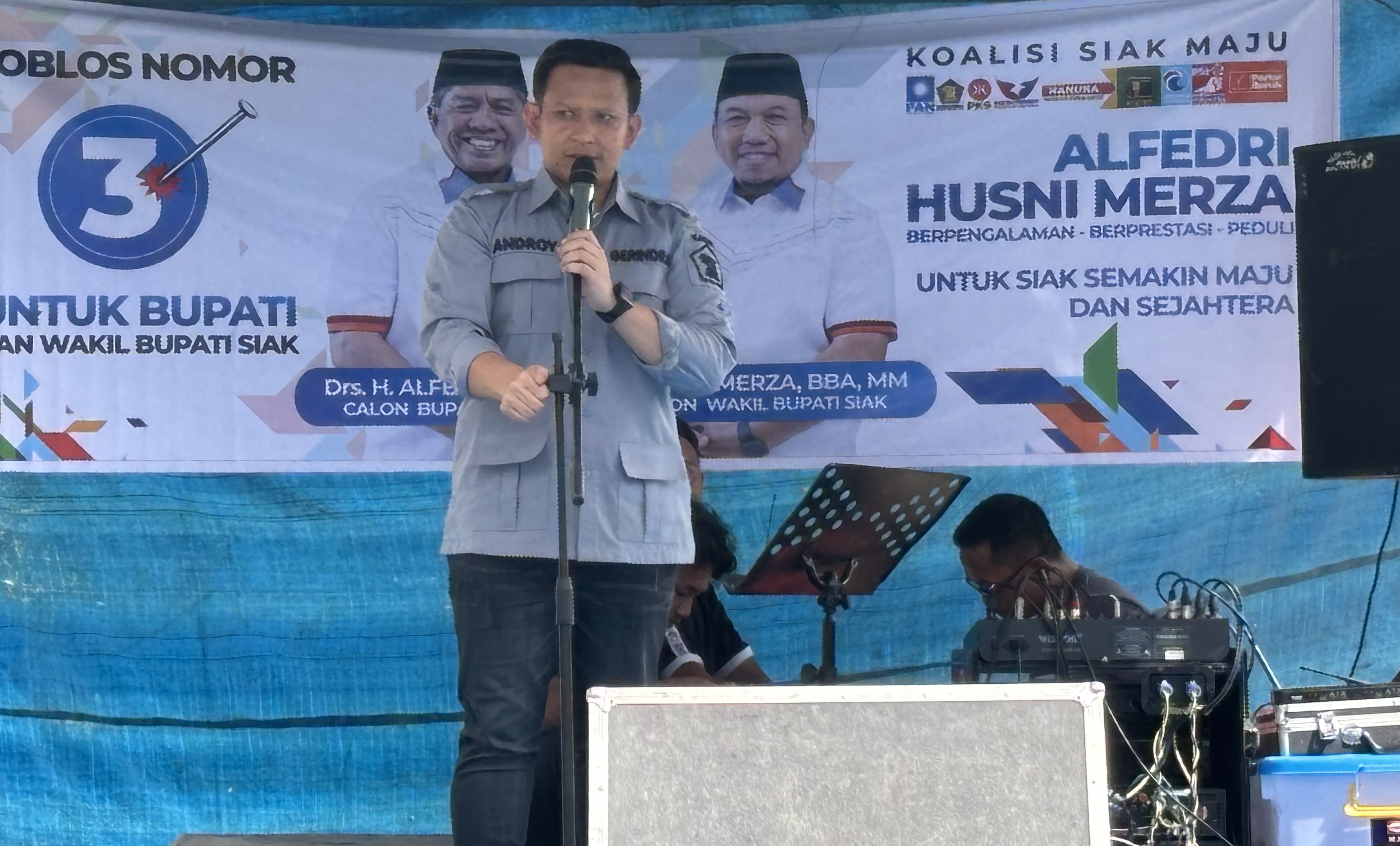 Androy Ajak Warga Kandis Dukung Nasir-Wardan dan Alfedri-Husni di Pilkada Serentak