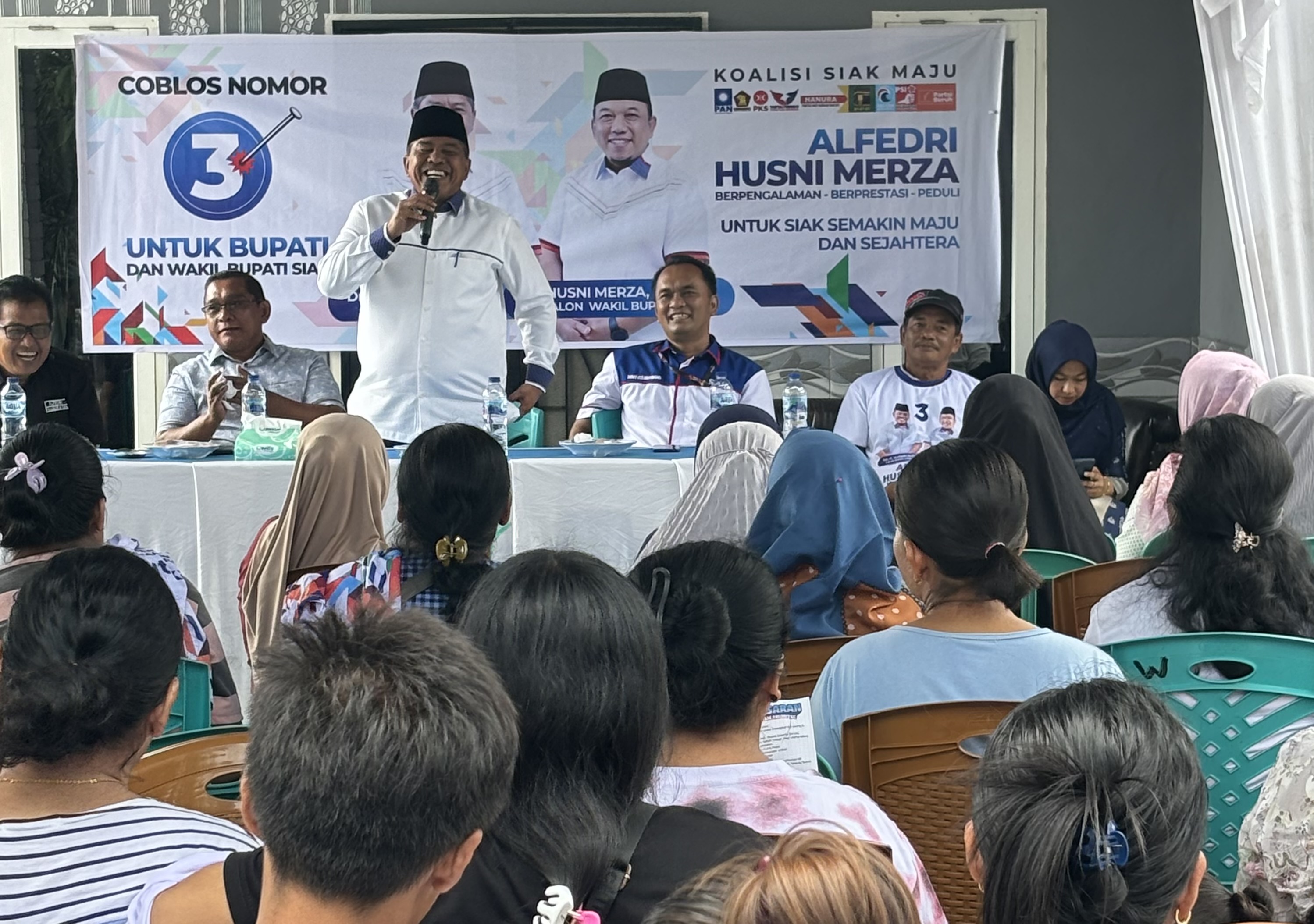 Bujang Kampung Alfedri-Husni Permudah Warga Pelosok dalam Pengurusan KTP, SIM, dan Paspor