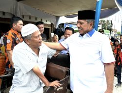 Keterbatasan Fisik Tak Halangi Anwar Berikan Dukungan kepada Alfedri-Husni