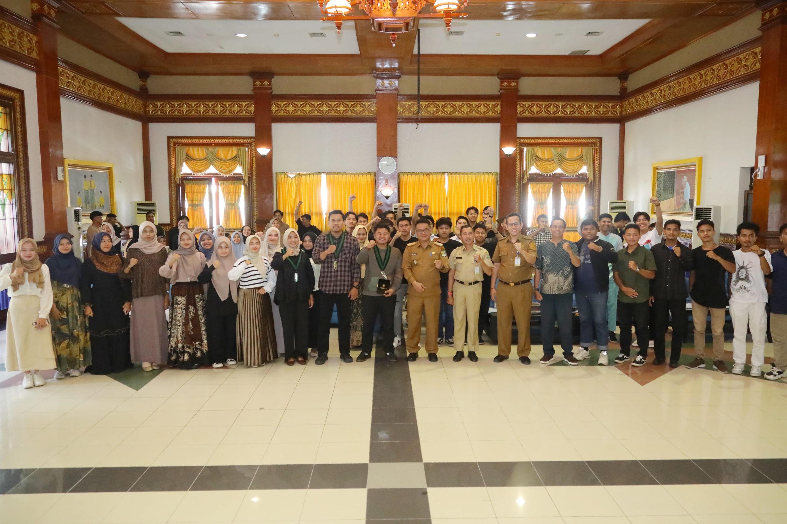 Menggali Warisan Budaya dan Sejarah Melayu, HMI Pekanbaru Wisata Religi Ke Siak