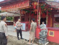 Ciptakan Rasa Aman, Polsek Tualang Sterilkan Kelenteng Jelang Imlek