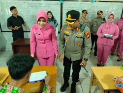 Kapolres Siak Kunjungi SMA Negeri 1 Tualang untuk Dukung Program Makanan Bergizi Gratis