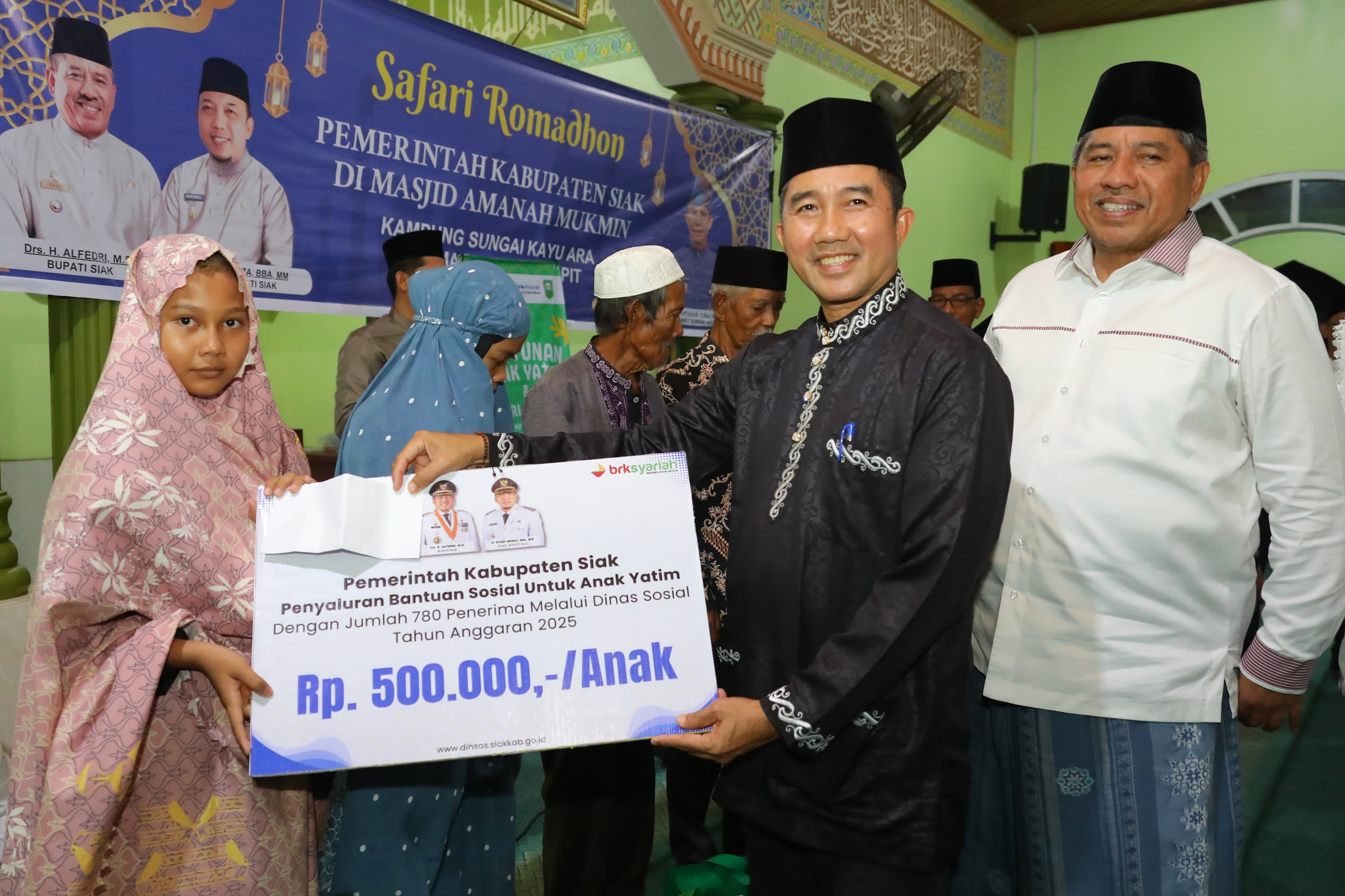 Wujud Silaturahmi dan Kepedulian di Bulan Suci, Pemkab Siak Safari Ramadhan di Sungai Apit