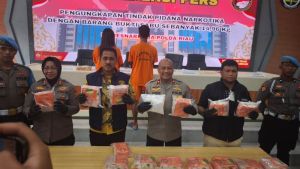 Polda Riau Gagalkan Peredaran 15 Kg Sabu, Dua Pelaku Diamankan Termasuk Seorang Biduan