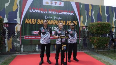 Dansat Brimob Unjuk Ketangkasan, Sabet Juara di Lomba Menembak Polda Riau