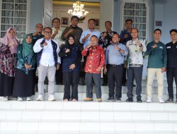 Mahasiswa Muhammadiyah & Aisyiyah Laksanakan KKN di Siak, Bupati Afni: Semoga Bawa Manfaat Nyata bagi Warga