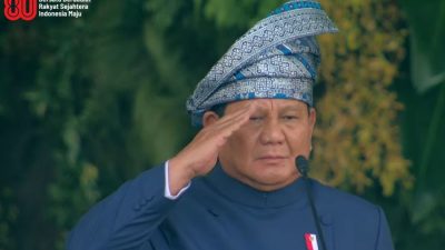 Presiden Prabowo Kenakan Tanjak Melayu Riau pada Upacara HUT RI ke-80 di Istana Merdeka