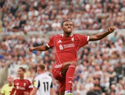 Liverpool Amankan Kemenangan Dramatis 3-2 atas Newcastle di St. James’ Park