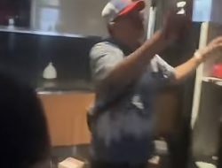 Rumah Ahmad Sahroni di Tanjung Priok Diserang Massa, Rumah Dirusak Isinya Dijarah