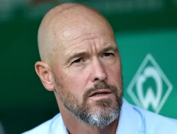 Masa Depan Erik ten Hag di Leverkusen Mulai Dipertanyakan, Evaluasi Menanti Usai Bursa Transfer