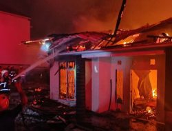 Seorang Mahasiswi Tewas dalam Kebakaran Sebuah Rumah di Pekanbaru