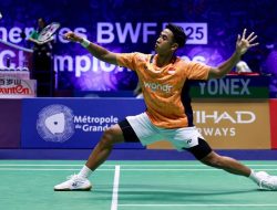 Alwi Farhan Makin Dekat 20 Besar Dunia Usai Tampil Impresif di Kejuaraan Dunia 2025