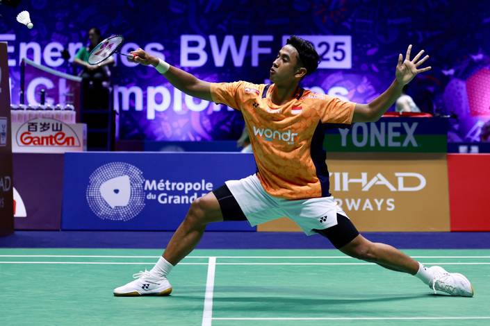 Alwi Farhan Makin Dekat 20 Besar Dunia Usai Tampil Impresif di Kejuaraan Dunia 2025