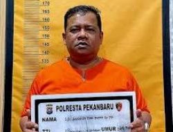 Eks Direktur RSD Madani Pekanbaru Dituntut 2,5 Tahun Penjara Terkait Dugaan Proyek Fiktif Rp2,6 Miliar