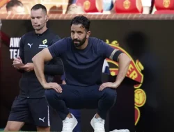 Situasi Sulit Ruben Amorim, Manchester United Mulai Pertimbangkan Unai Emery