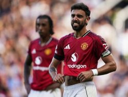 Amorim Tetap Percaya Filosofi, Manchester United Diminta Lebih Fleksibel Usai Tumbang di Derby