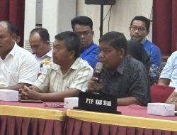 Warga Minas Kehausan di Tengah Sumur Minyak, Tokoh Masyarakat Sampaikan Harapan Kepada Gubri dan Bupati