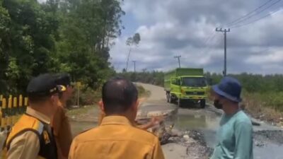 Warga Lega, Jalan Rusak Tualang–Sei Mandau Segera Diperbaiki Lewat Kolaborasi Pemkab dan Perusahaan