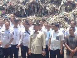 Wako Pekanbaru Ajak Camat dan Lurah ke TPA Muara Fajar, Lihat Sampah Sudah Menggunung
