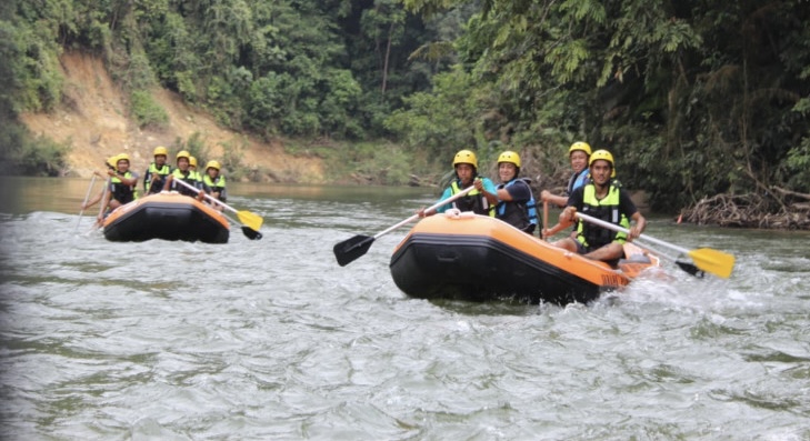 Dedi Irawan dan Desa Wisata Tanjung Belit Ukir Prestasi di API Award 2025 Dedi Irawan dan Desa Wisata Tanjung Belit Ukir Prestasi di API Award 2025
