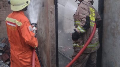 Rumah di Belakang Pasar Sail Hangus Terbakar, Kerugian Ditaksir Capai Setengah Miliar Rupiah