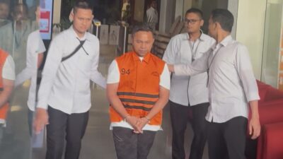 KPK Temukan Uang Asing Senilai Rp800 Juta, Saat Geledah Kediaman Gubri Abdul Wahid di Jakarta Selatan