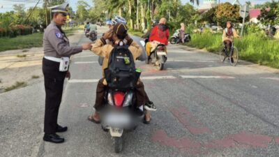 Tertib Berlalu Lintas Digencarkan, Satlantas Siak Berikan Teguran Berbasis Humanis