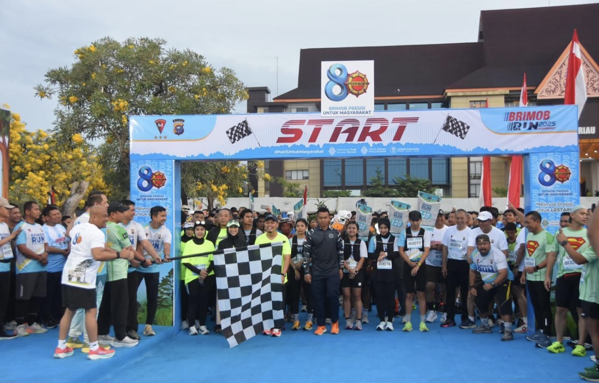 Brimob Run 2025 Warnai Pekanbaru, Gaungkan Semangat Sportivitas & Pelestarian Alam