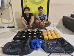 Direktorat Reserse NarkobaPolda Riau Ringkus Dua Kurir Narkoba, 29,3 Kg Sabu Disita