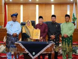 Pemkab dan DPRD Siak Sahkan APBD 2026 dan Delapan Perda Baru, Berikut Ini Rinciannya