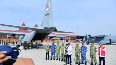 Empat Pesawat Bantuan Diterbangkan ke Aceh, Sumut, dan Sumbar