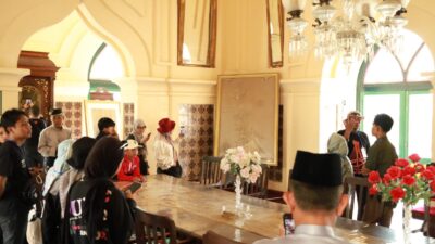 Menelusuri Warisan Siak, Dari Istana Megah hingga Makan Beghanyut