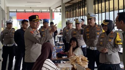 Hadirkan Rasa Aman bagi Pemudik Nataru, Kapolres Siak Turun ke Tol Permai