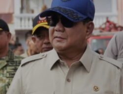 Tinjau Korban Banjir di Sumbar, Prabowo Bakal Sikat Pelaku Maling Uang Rakyat