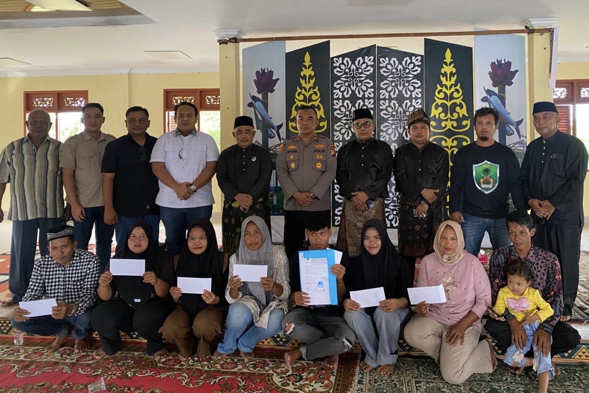 Pelaku Pencurian Berondolan di Inhu Resmi Bebas Lewat Restorative Justice Pelaku Pencurian Berondolan di Inhu Resmi Bebas Lewat Restorative Justice