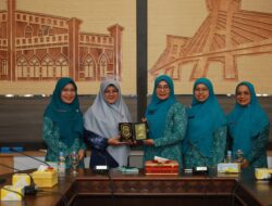 Belajar Inovasi Pemberdayaan Perempuan , TP PKK Kabupaten Lima Puluh Kota Kunjungi Siak