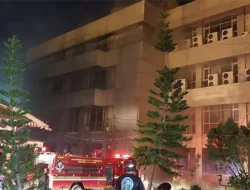 Kantor Bupati Indragiri Hilir Terbakar, Api Diduga Berasal dari Ruang Kesra