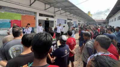Kalapas Pekanbaru Turun ke Blok Hunian, Perkuat Keamanan dan Pembinaan Warga Binaan 10 IMG 9408