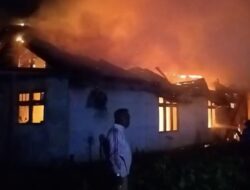 Api Berkobar di Cafe Talk Tembilahan, Tiga Karyawan Terdampak