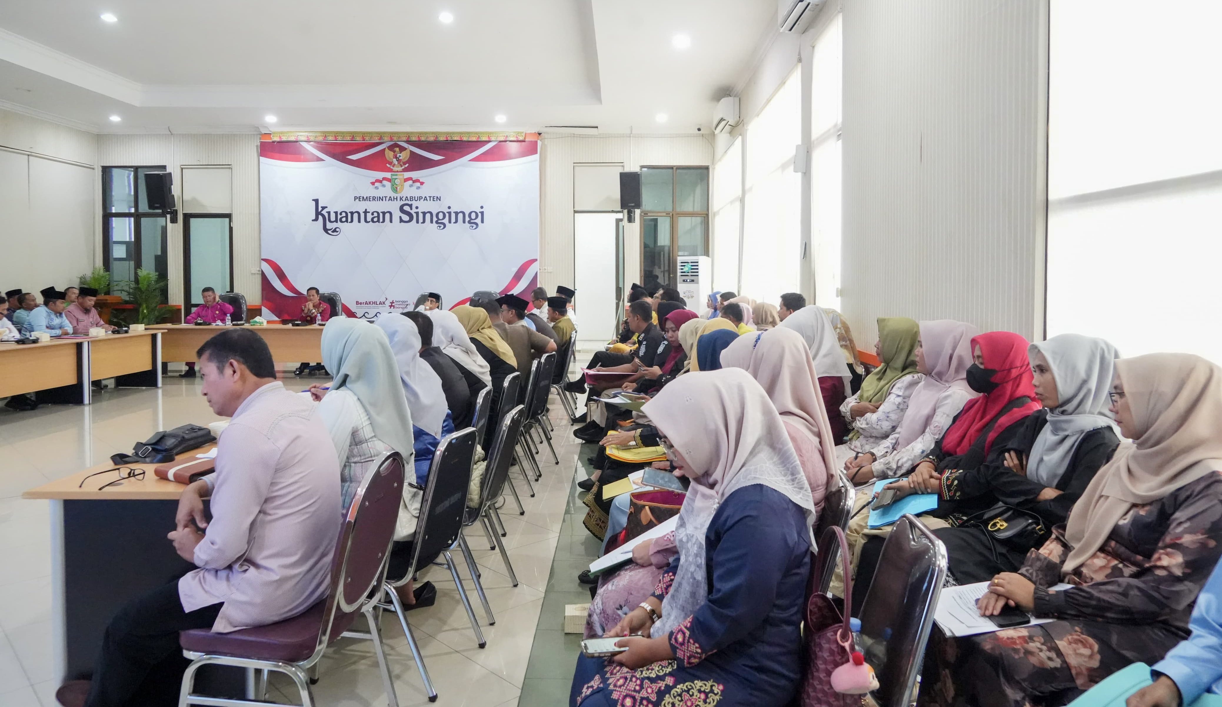 Kuansing Kerahkan 687 ASN untuk 229 Koperasi Merah Putih