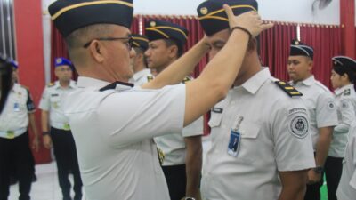 1d00048e 1de5 4a1f b47a d26a3477adbf