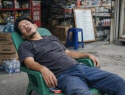 Dikira Tertidur, Pria di Pekanbaru Ternyata Meninggal di Depan Kedai Harian