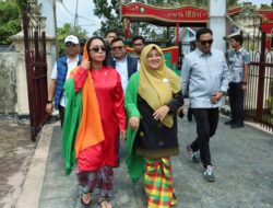 Utusan Presiden Bidang Pariwisata Tinjau Cagar Budaya Siak Bersama Bupati Afni
