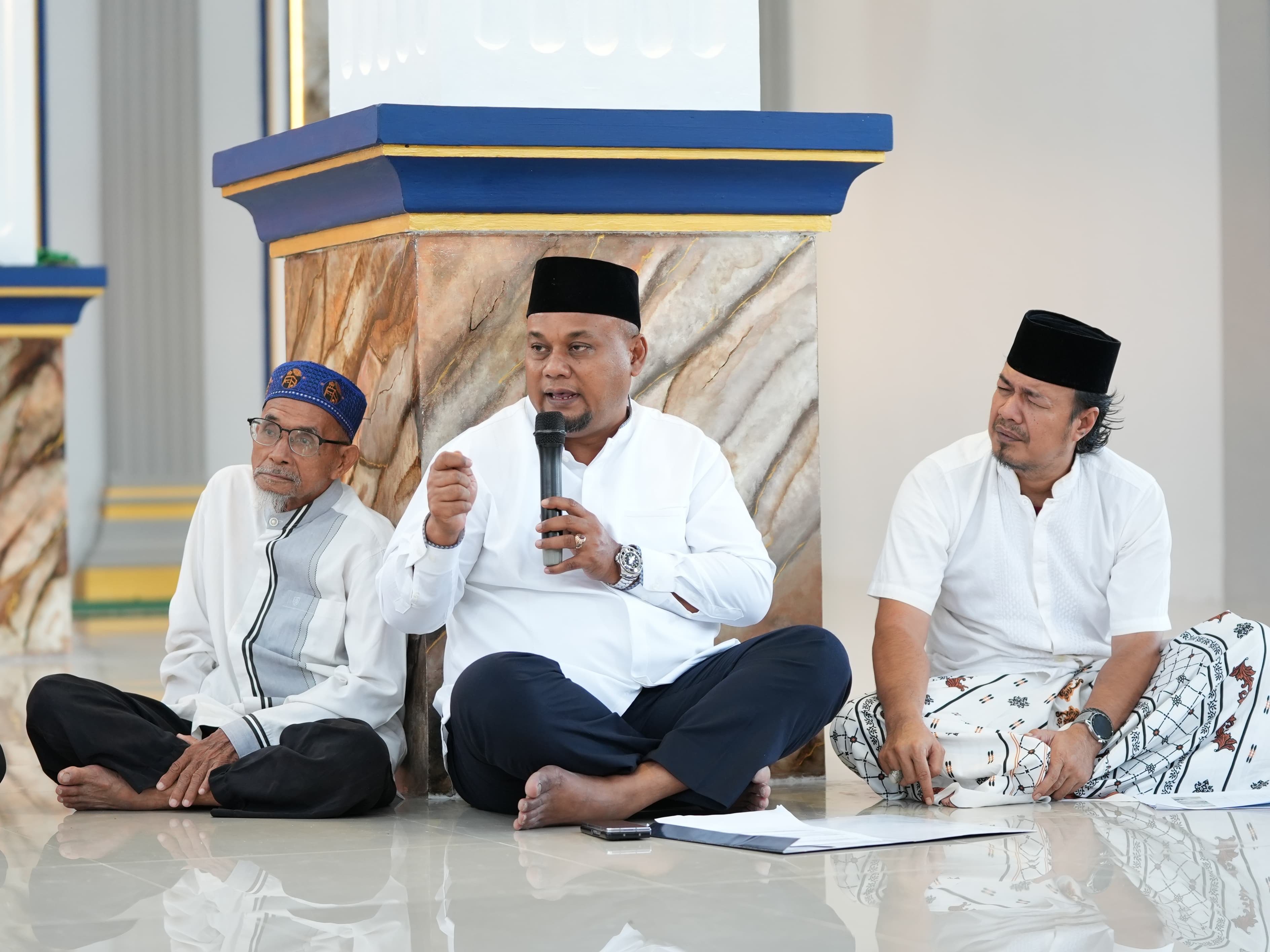 Safari Ramadan di Pusako, Wabup Siak Bahas Akses Jalan Poros Kampung Benayah