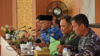 Wabup Siak Sebut Air Jadi Faktor Krusial Penanganan Karhutla Siak 9 Wabup Siak Sebut Air Jadi Faktor Krusial Penanganan Karhutla Siak