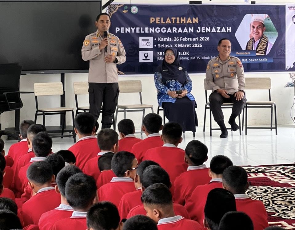 SRMP 5 Solok Gandeng Polda Sumbar, Polisi Sahabat Anak Perkuat Pendidikan Karakter