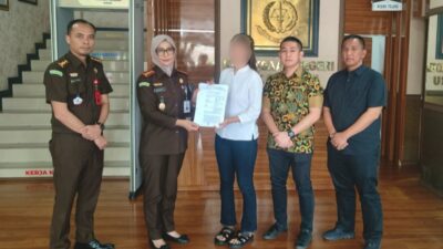 Kejari Pekanbaru Hentikan Penuntutan Kasus Laka Maut Pekerja Marka Jalan Lewat RJ