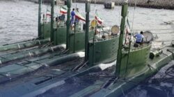 Mimpi Buruk Bagi AS, Iran Siapkan Kapal Selam Mini Hadapi Armada Laut Amerika 7 Penampakan kapal selam mini Iran